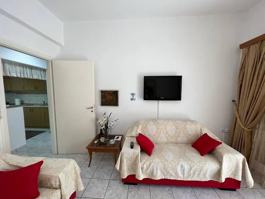 Apartment Local Apt Near City Lights 2 Heraklion